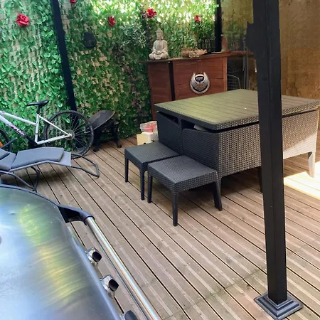 La Maison Des Orchidees בית נופש בובר