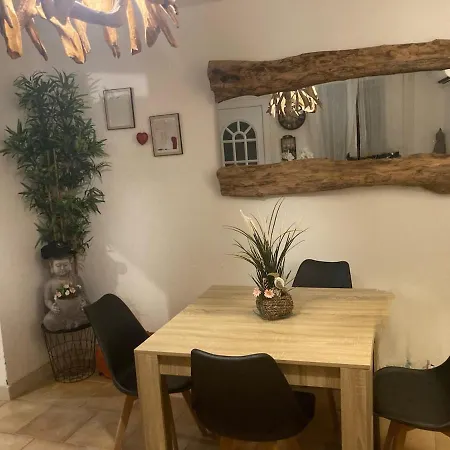 La Maison Des Orchidees בית נופש בובר