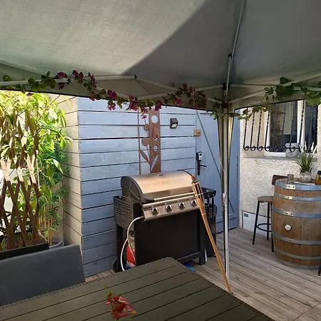La Maison Des Orchidees 펜션 보베르