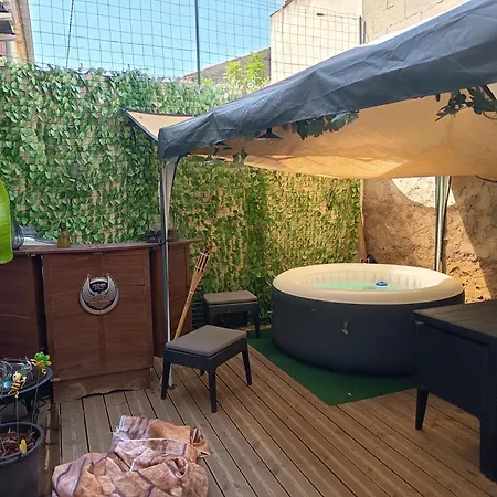 La Maison Des Orchidees 펜션 *